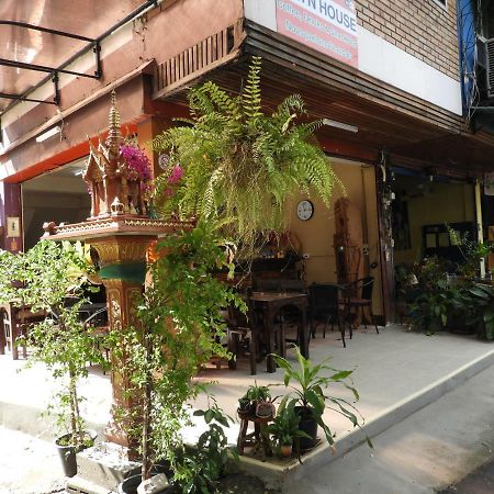 P'Lyn House Hotel Chiang Mai Eksteriør billede