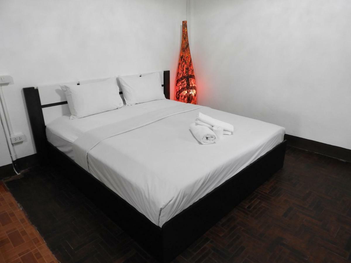 P'Lyn House Hotel Chiang Mai Eksteriør billede